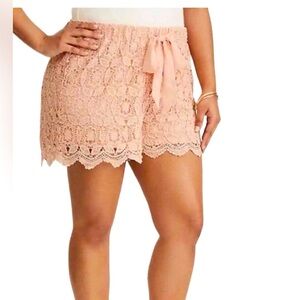 NWOT torrid dusty rose crochet short size 1X (14-16)